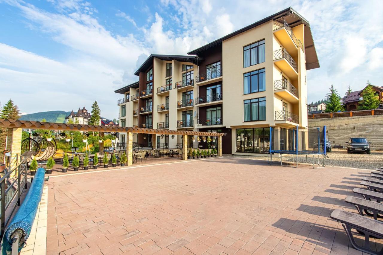 Gold Palace Wellness & Spa Bukovel Exteriör bild