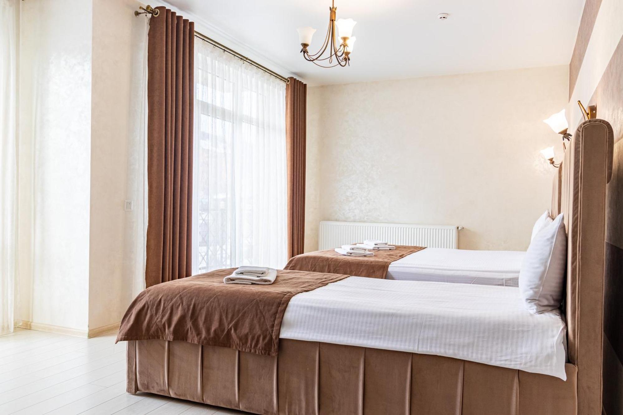Gold Palace Wellness & Spa Bukovel Exteriör bild