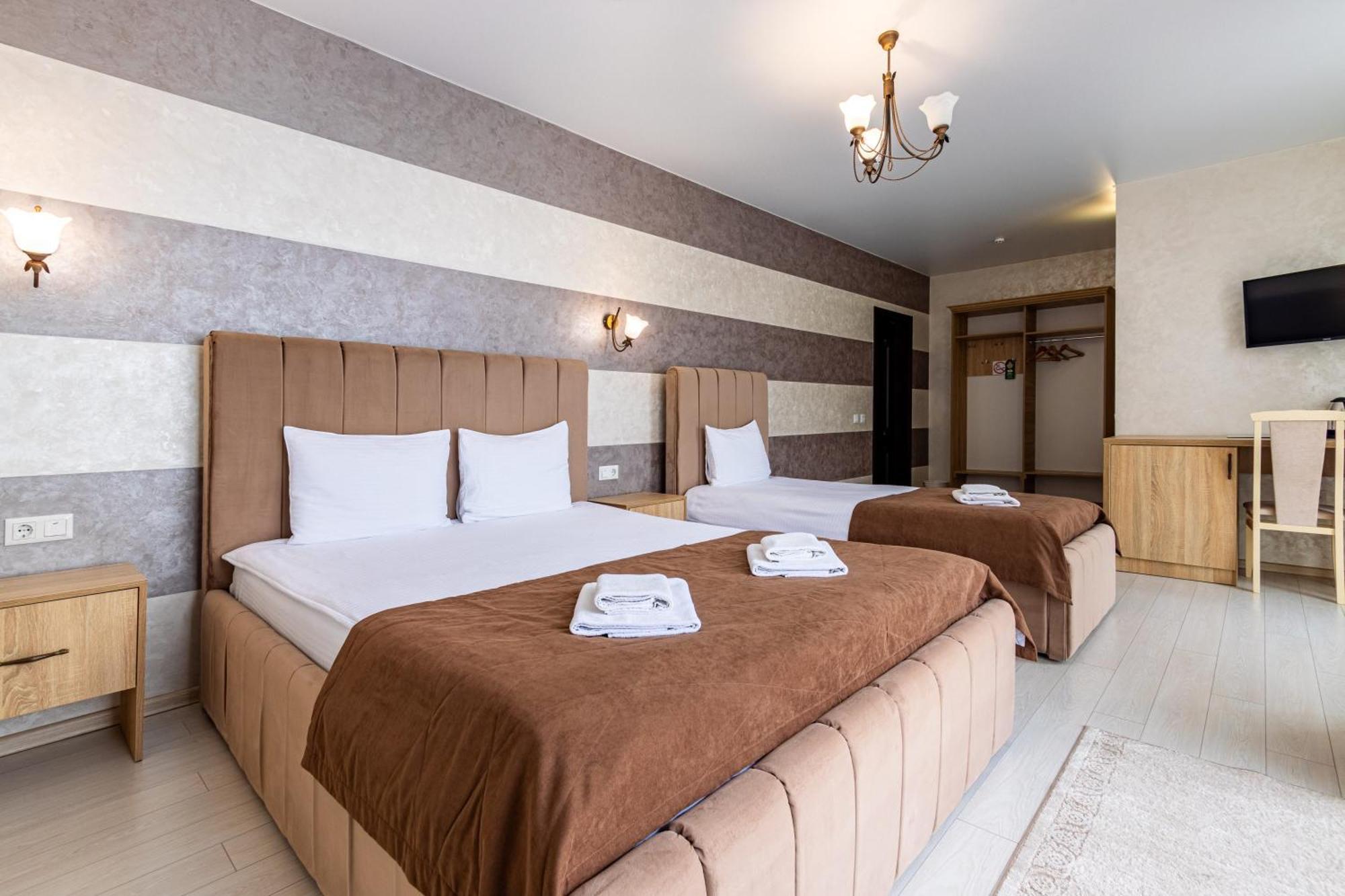 Gold Palace Wellness & Spa Bukovel Exteriör bild