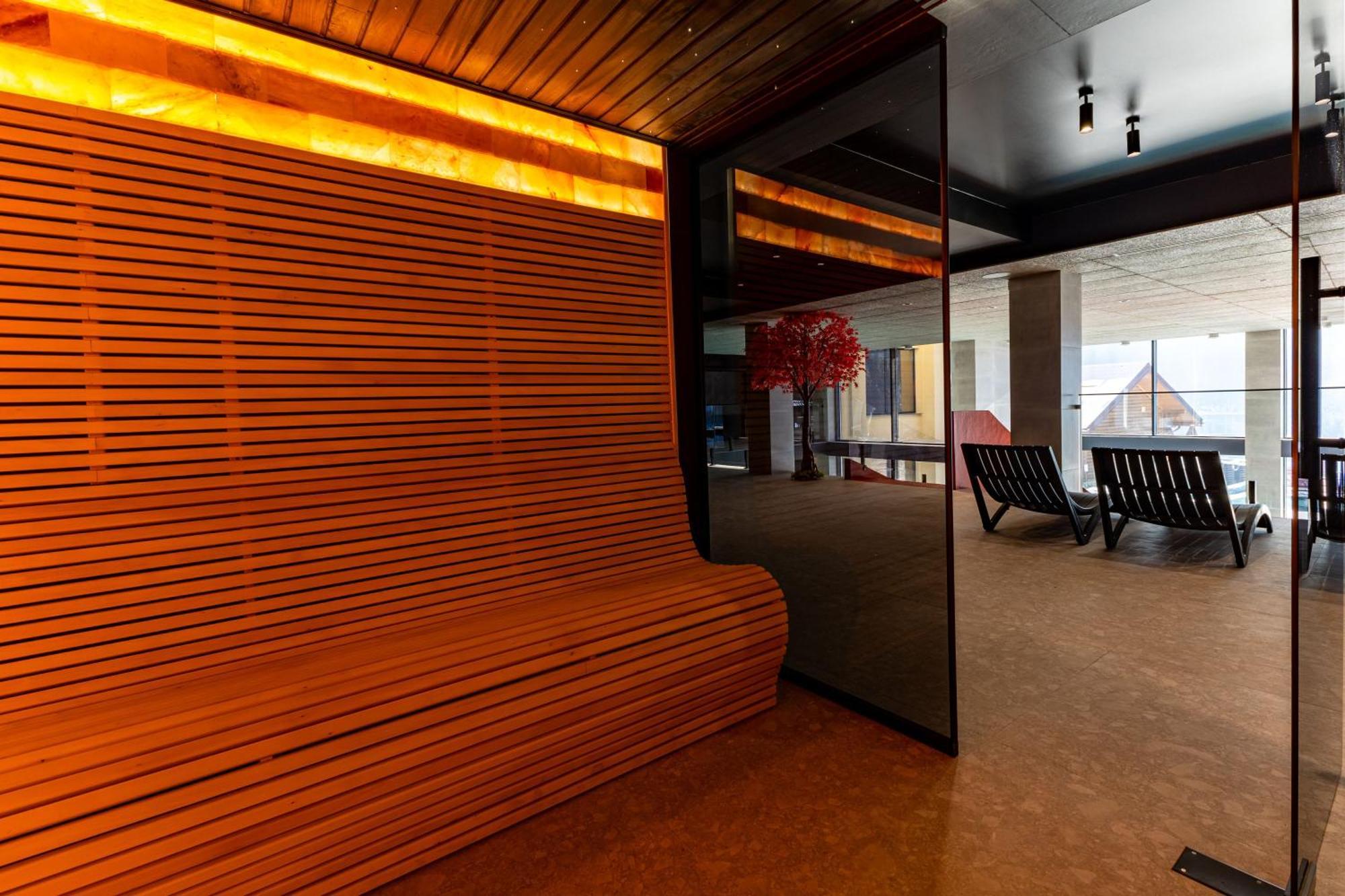 Gold Palace Wellness & Spa Bukovel Exteriör bild