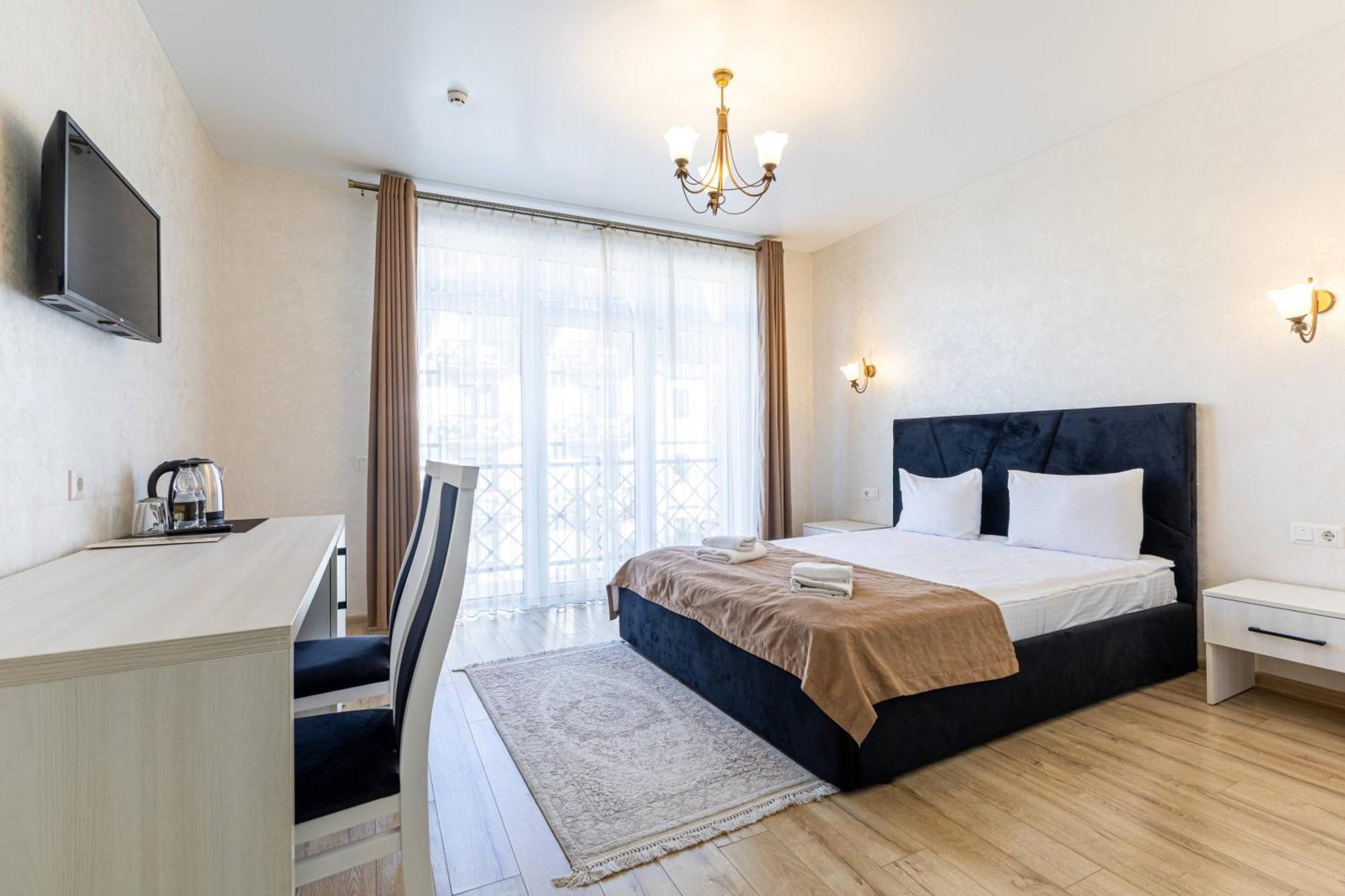 Gold Palace Wellness & Spa Bukovel Exteriör bild
